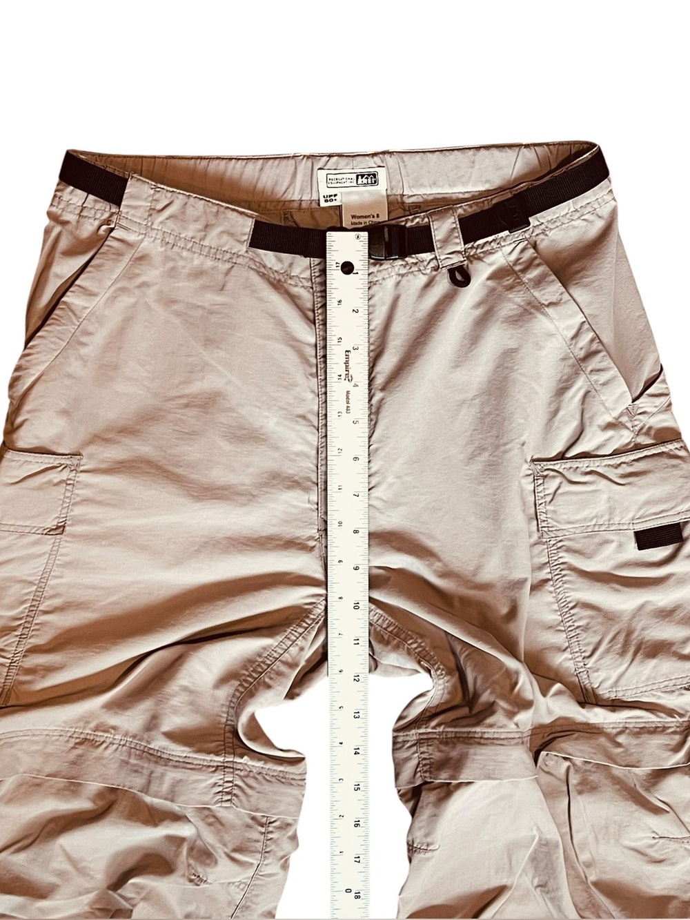 REI Women’s Sz 8 Tan Trailmade Convertible Cargo Pants Nylon Lightweight - Picture 14 of 15